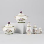 1096 3502 TUREENS